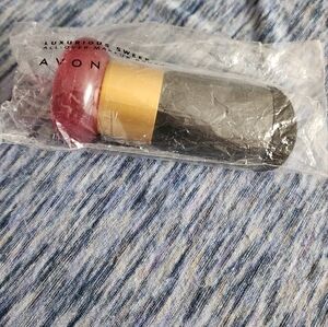 Avon makeup brush